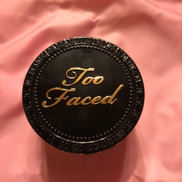 Too Faced Born This Way Ethereal Setting Powder - Picture 4 of 4